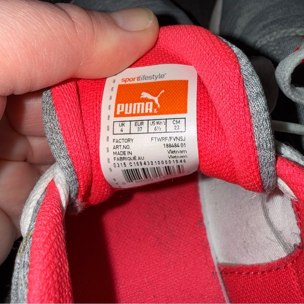 Puma Carson Runner Ripple, good condition in heathered gray & neon pink - Picture 7 of 7